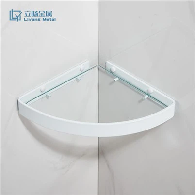 פינת מדף מקלחת לבנה